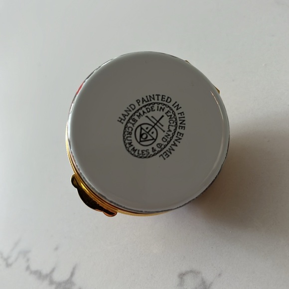 COPY - VINTAGE RARE CRUMMLES, AUTUMN MOUSE, FINE ENAMEL TRINKET BOX - Picture 4 of 4